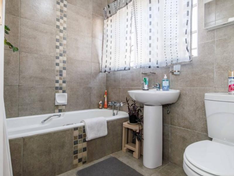 3 Bedroom Property for Sale in Eden Glen Gauteng