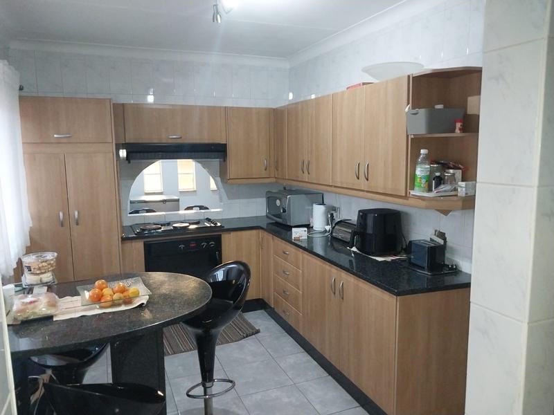 4 Bedroom Property for Sale in Erasmia Gauteng