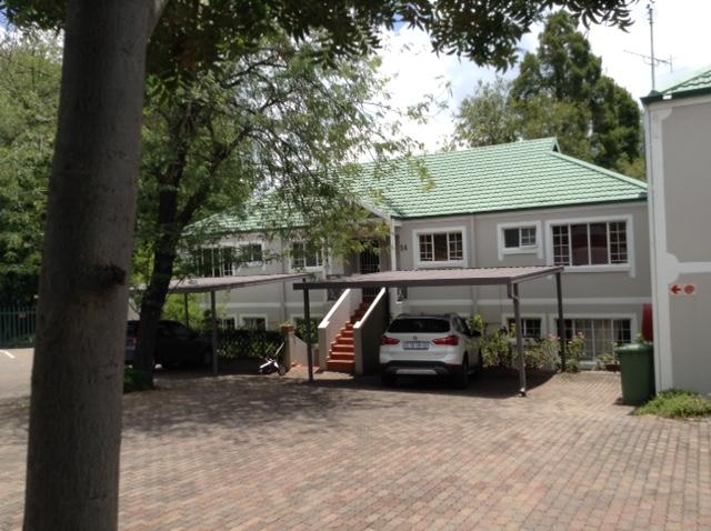 2 Bedroom Property for Sale in Strathavon Gauteng