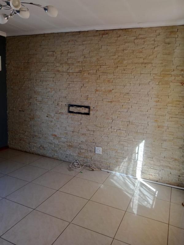 To Let 3 Bedroom Property for Rent in Dawn Park Gauteng