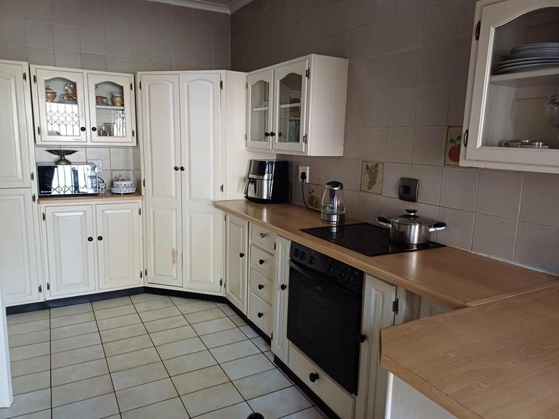 To Let 2 Bedroom Property for Rent in Morning Hill Gauteng
