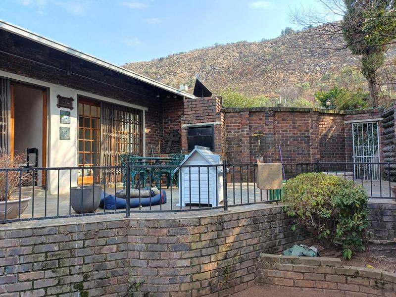 To Let 2 Bedroom Property for Rent in Morning Hill Gauteng