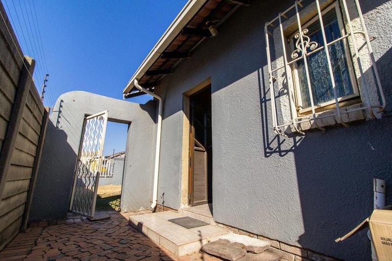 8 Bedroom Property for Sale in Randhart Gauteng