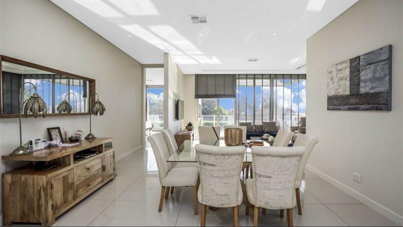 To Let 2 Bedroom Property for Rent in Morningside Gauteng