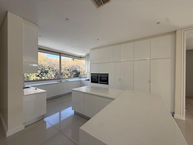 To Let 2 Bedroom Property for Rent in Morningside Gauteng