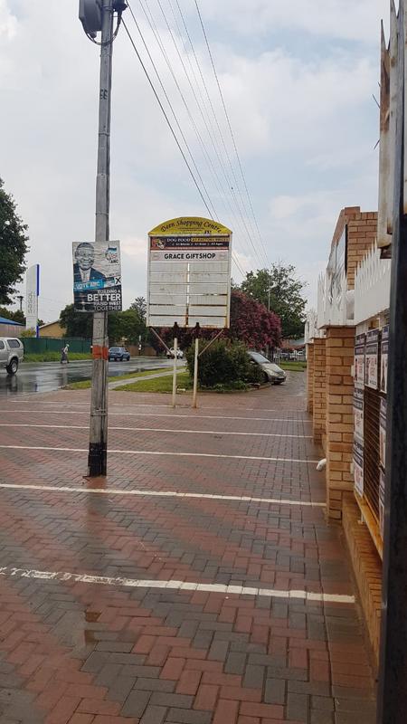 To Let Commercial Property for Rent in Greenhills Gauteng