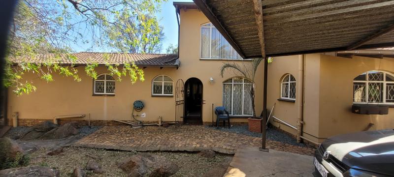 3 Bedroom Property for Sale in Glenvista Gauteng