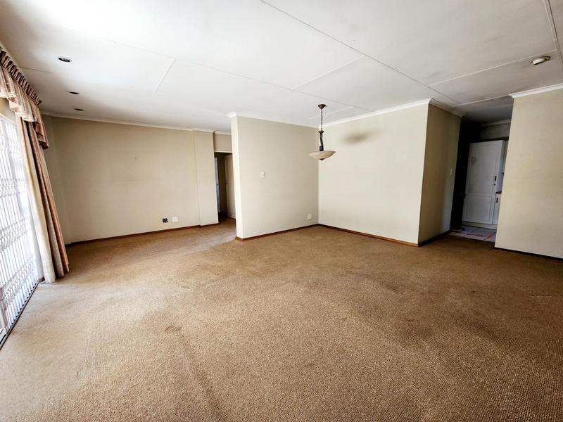 3 Bedroom Property for Sale in Vanderbijlpark SW 5 Gauteng