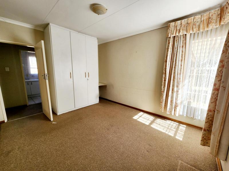 3 Bedroom Property for Sale in Vanderbijlpark SW 5 Gauteng