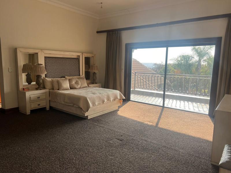 6 Bedroom Property for Sale in Mooikloof Gauteng