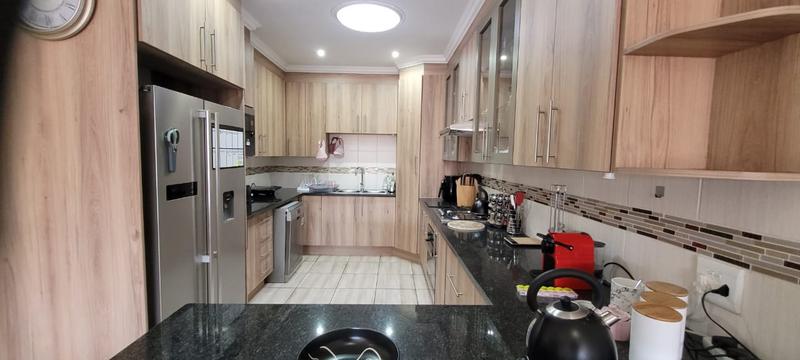 3 Bedroom Property for Sale in New Market Gauteng