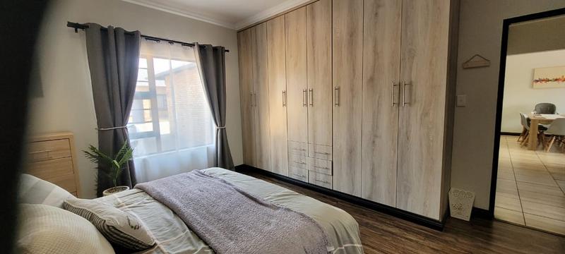 3 Bedroom Property for Sale in New Market Gauteng