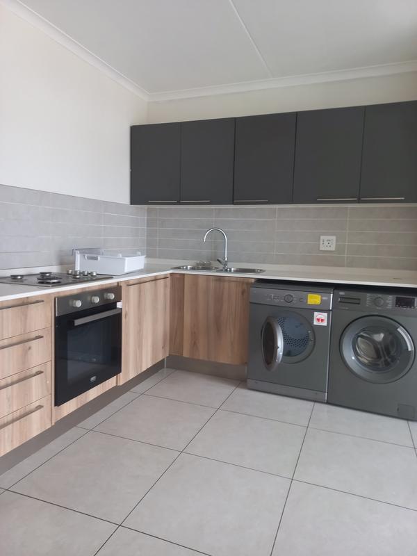 To Let 1 Bedroom Property for Rent in Modderfontein Gauteng