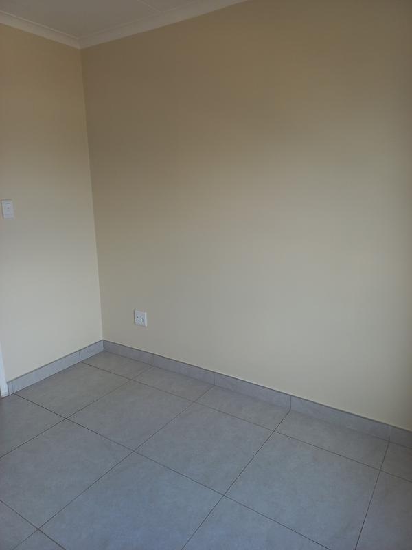 To Let 1 Bedroom Property for Rent in Modderfontein Gauteng