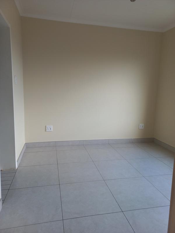 To Let 1 Bedroom Property for Rent in Modderfontein Gauteng