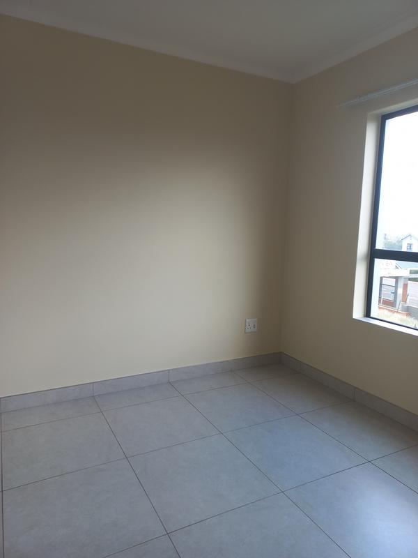 To Let 1 Bedroom Property for Rent in Modderfontein Gauteng