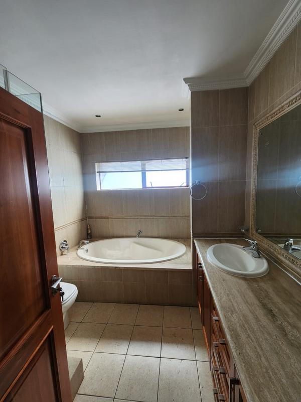 4 Bedroom Property for Sale in Claudius Gauteng