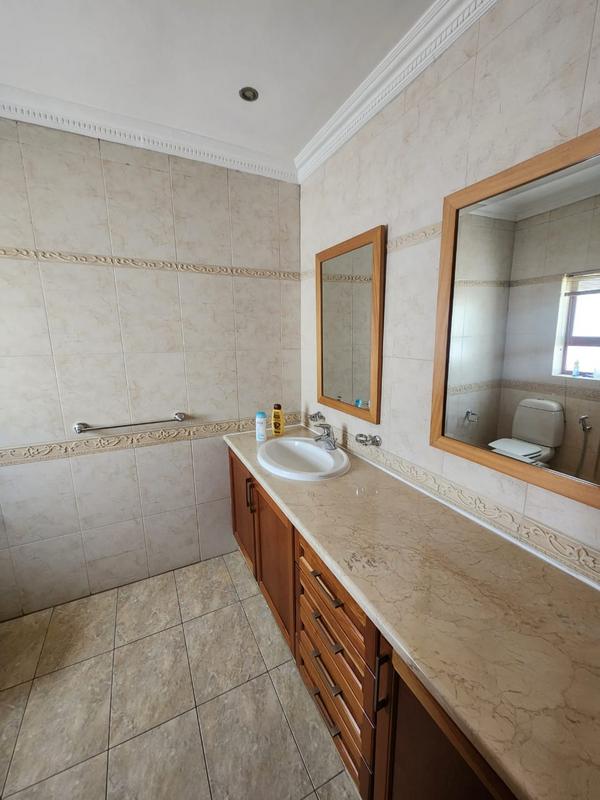 4 Bedroom Property for Sale in Claudius Gauteng
