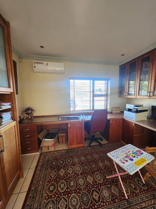 4 Bedroom Property for Sale in Claudius Gauteng