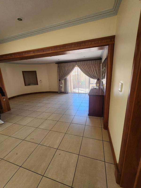 4 Bedroom Property for Sale in Claudius Gauteng