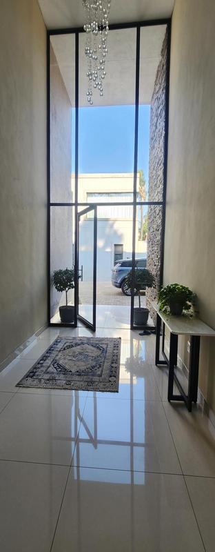 5 Bedroom Property for Sale in Bedfordview Gauteng