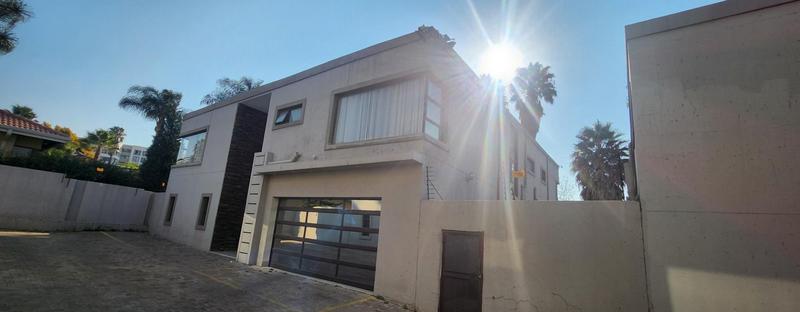 5 Bedroom Property for Sale in Bedfordview Gauteng