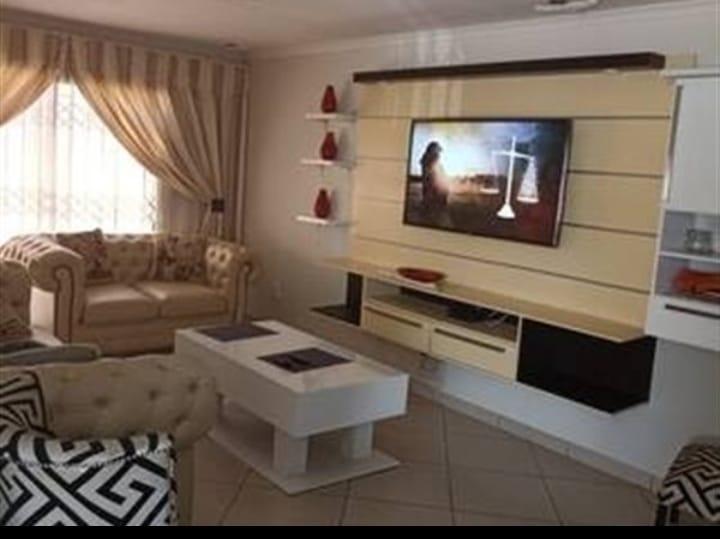 To Let 3 Bedroom Property for Rent in Noordwyk Gauteng