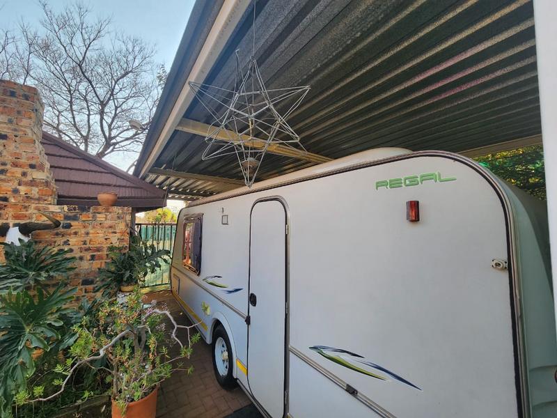 3 Bedroom Property for Sale in Greenhills Gauteng