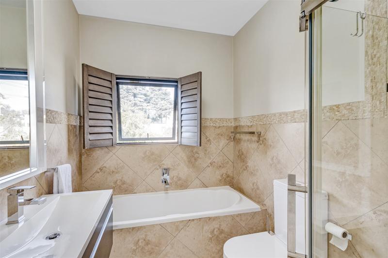 3 Bedroom Property for Sale in Morningside Gauteng