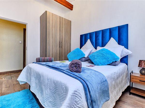 2 Bedroom Property for Sale in Woodmead Gauteng