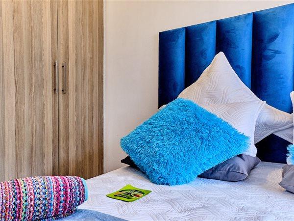 2 Bedroom Property for Sale in Woodmead Gauteng