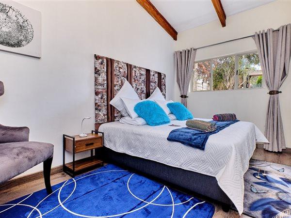 2 Bedroom Property for Sale in Woodmead Gauteng