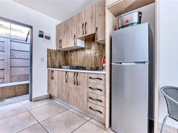 2 Bedroom Property for Sale in Woodmead Gauteng