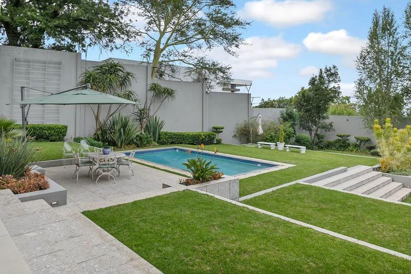 5 Bedroom Property for Sale in Duxberry Gauteng