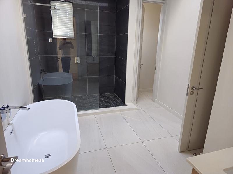 5 Bedroom Property for Sale in Duxberry Gauteng