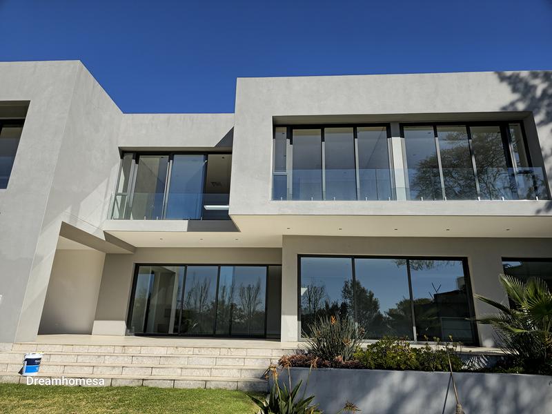 5 Bedroom Property for Sale in Duxberry Gauteng