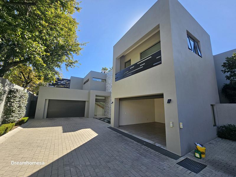 5 Bedroom Property for Sale in Duxberry Gauteng