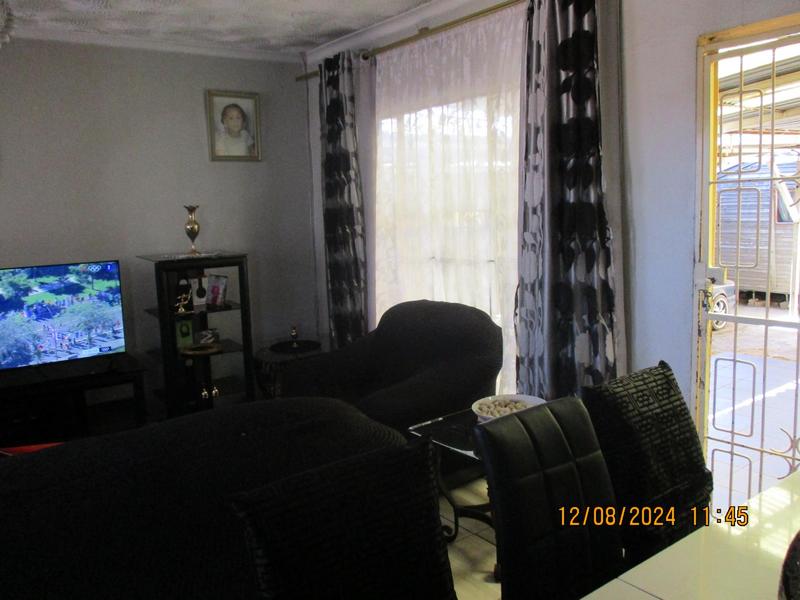 4 Bedroom Property for Sale in Eldorado Park Gauteng