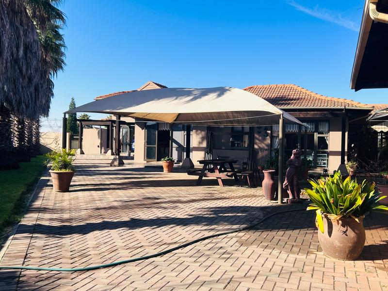 3 Bedroom Property for Sale in Three Rivers East Gauteng