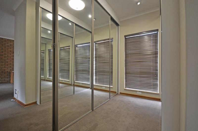 4 Bedroom Property for Sale in Three Rivers East Gauteng