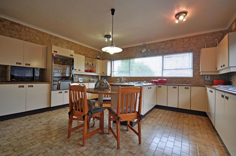 4 Bedroom Property for Sale in Three Rivers East Gauteng