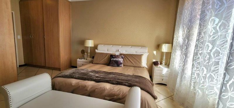 2 Bedroom Property for Sale in Meyersdal Gauteng
