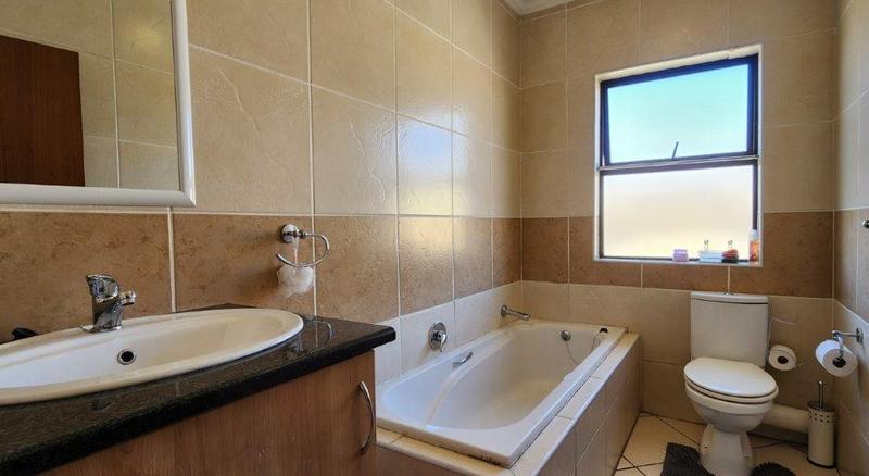 2 Bedroom Property for Sale in Meyersdal Gauteng