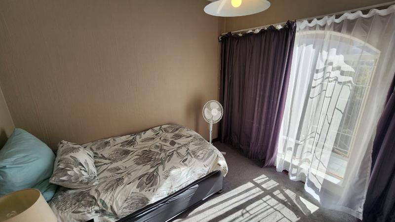 4 Bedroom Property for Sale in Glenvista Gauteng