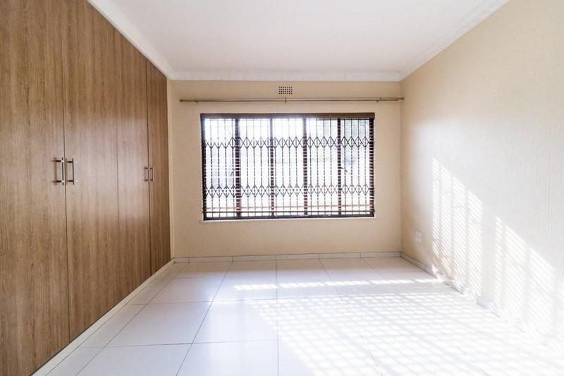 3 Bedroom Property for Sale in Glenvista Gauteng