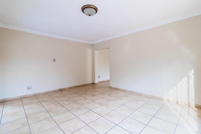 3 Bedroom Property for Sale in Glenvista Gauteng
