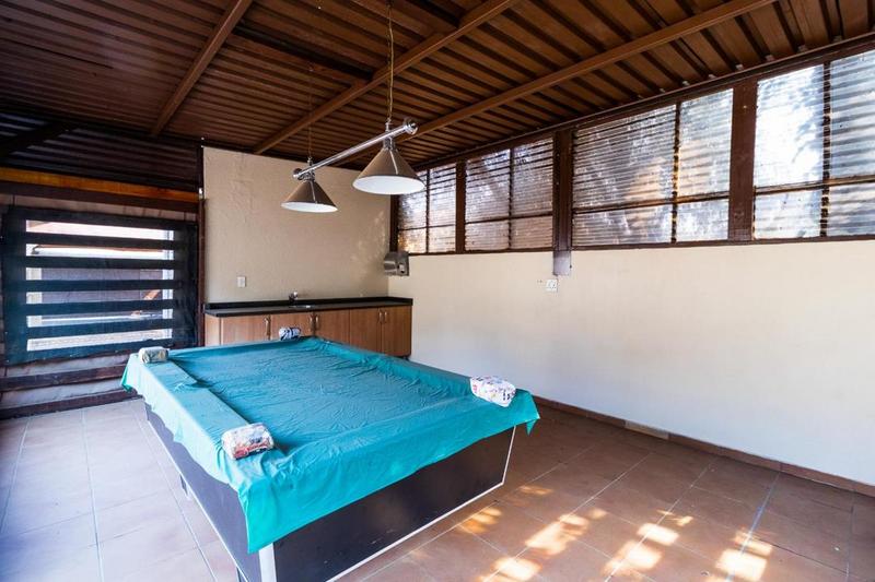 3 Bedroom Property for Sale in Glenvista Gauteng