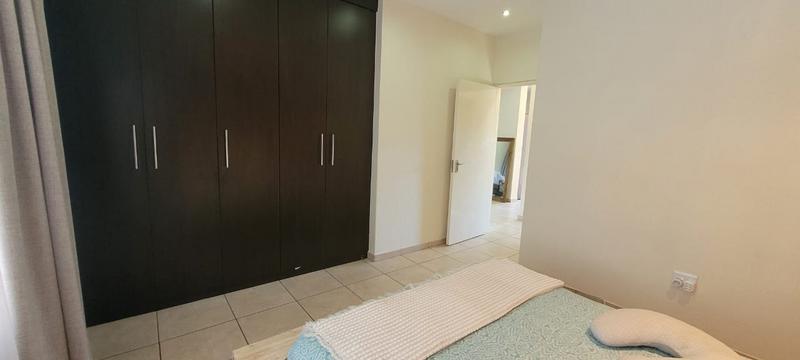 2 Bedroom Property for Sale in Mulbarton Gauteng