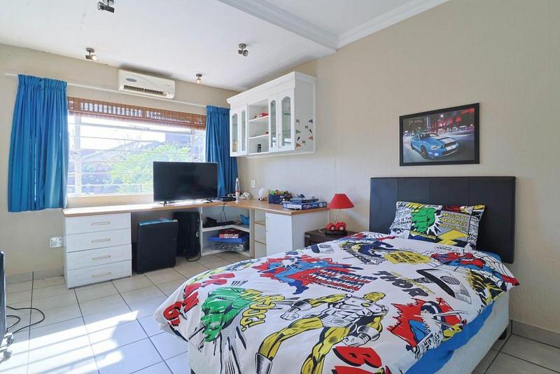 4 Bedroom Property for Sale in Mulbarton Gauteng