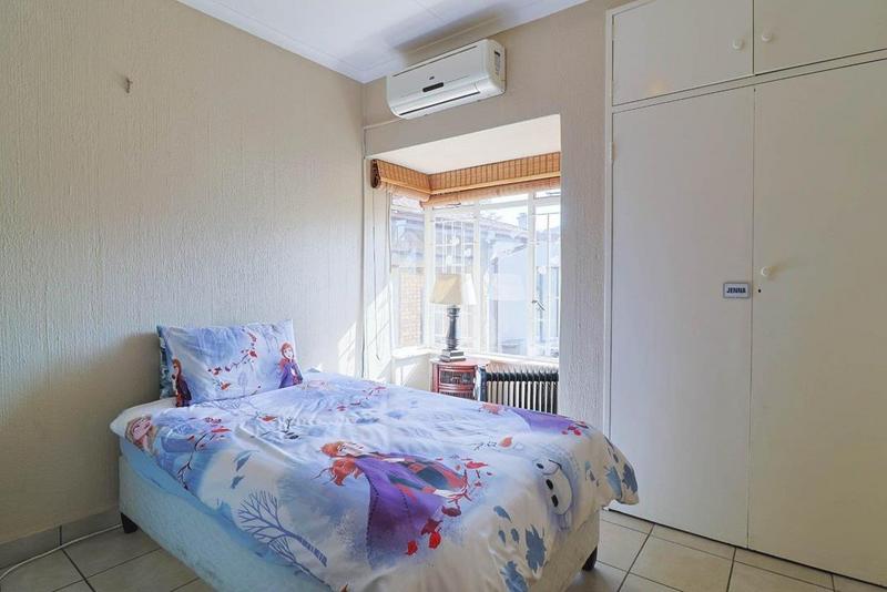 4 Bedroom Property for Sale in Mulbarton Gauteng
